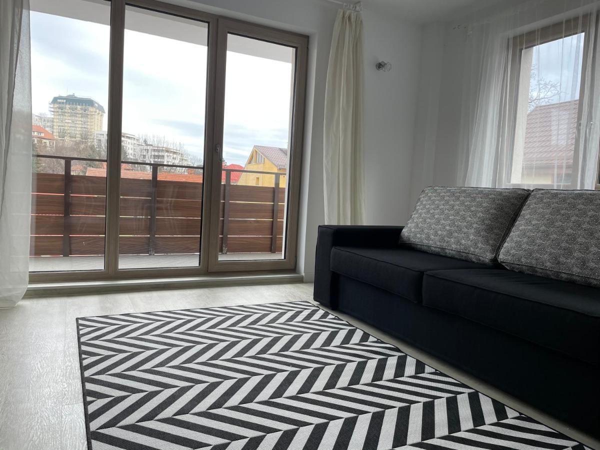 Pria Apartament *