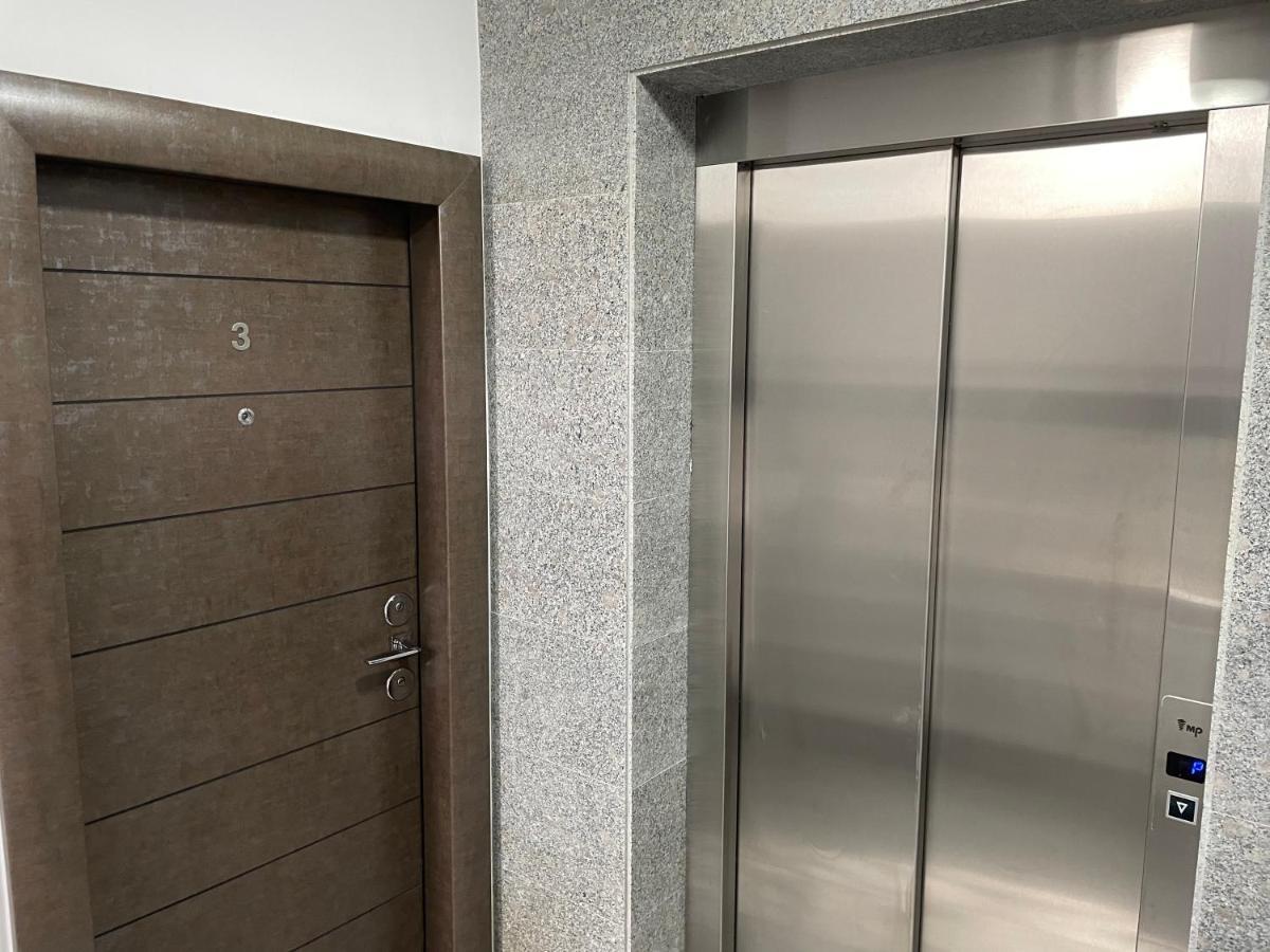 Pria Apartament